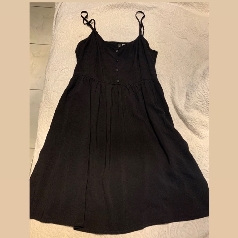 Babydoll dress 🖤 H&M